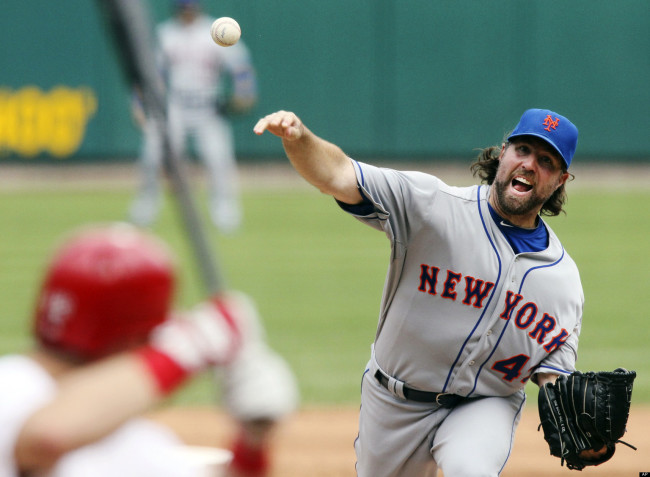 New York Mets starting pitcher R.A. Dickey delivers against the St. Louis Cardinals during a baseball game, Wednesday, Sept. 5, 2012, in St. Louis. The Mets won 6-2. (AP Photo/St. Louis Post-Dispatch, Chris Lee) EDWARDSVILLE INTELLIGENCER OUT; THE ALTON TELEGRAPH OUT