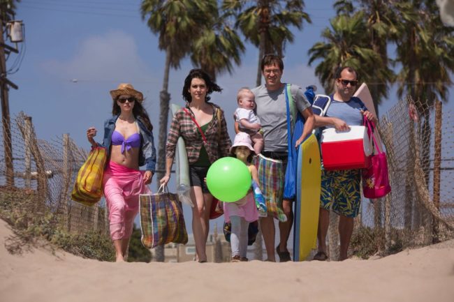 Togetherness-HBO-Premiere-2015-Family-Day-3